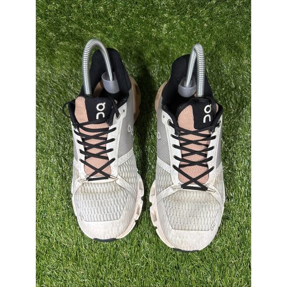 On Cloud Cloudflyer Running Shoes Womens 8 Sneakers Glacier Rosebrown 21.9956 - Picture 6 of 10